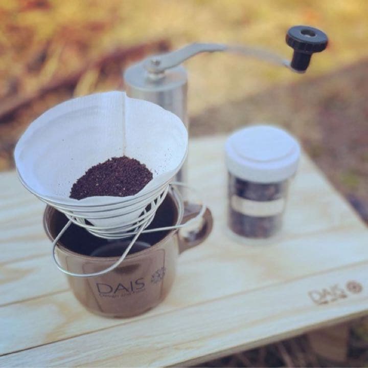 DAIS TEA TABLE ホワイトアッシュ　木製　テーブル