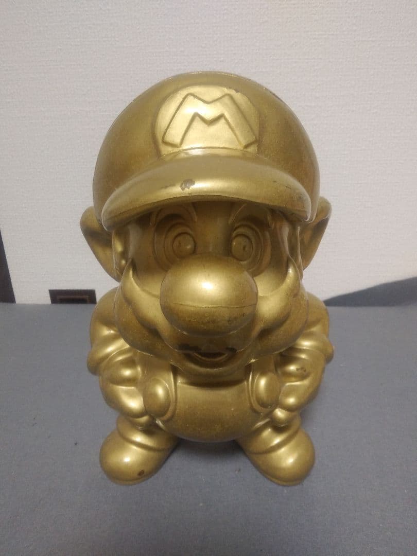 【非売品】金のマリオ像　任天堂エンターテイメント装飾品