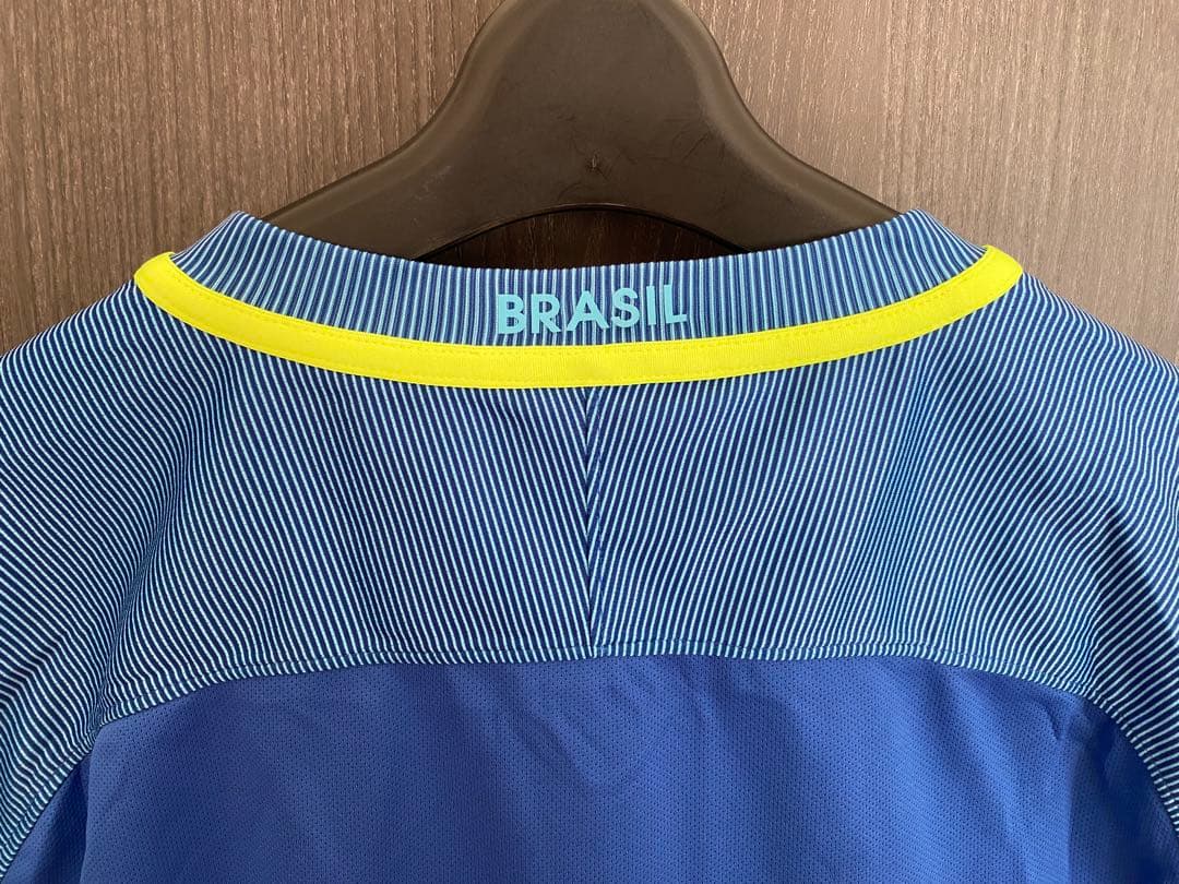 Nike ブラジル代表ユニフォーム ナイキ アウェー 青