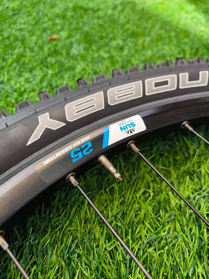 MTB 27.5 ホイールタイヤセット