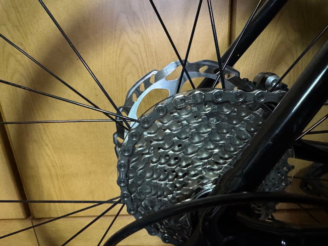 新型エモンダ　TREK EMONDA ALR 5 2023年