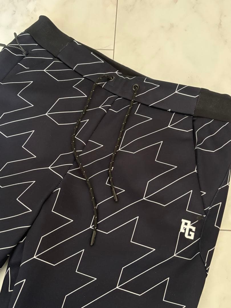 パーリーゲイツPEARLY GATES ジョガーパンツ　裏起毛