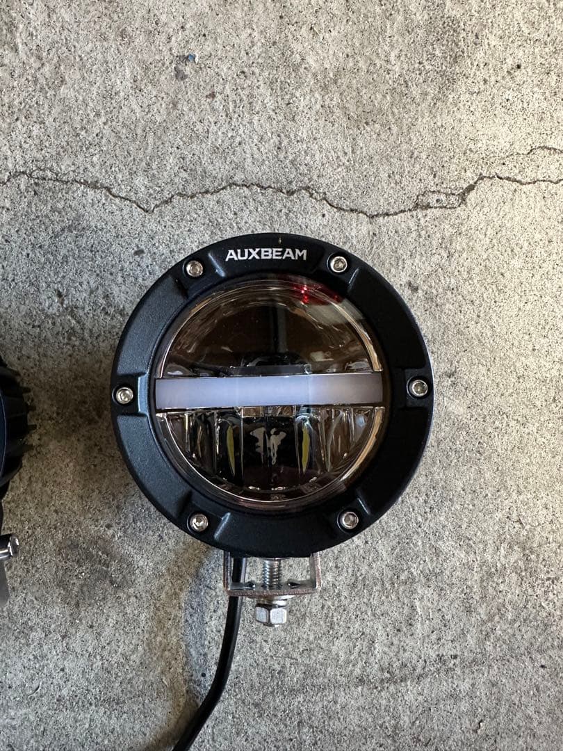 美品 auxbeam 4インチ LED ワークライト プラド ハイラックス