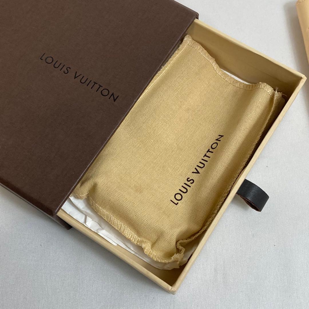 【美品】LOUIS VUITTON ヴェルニ　ミュルティクレ 4連キーケース