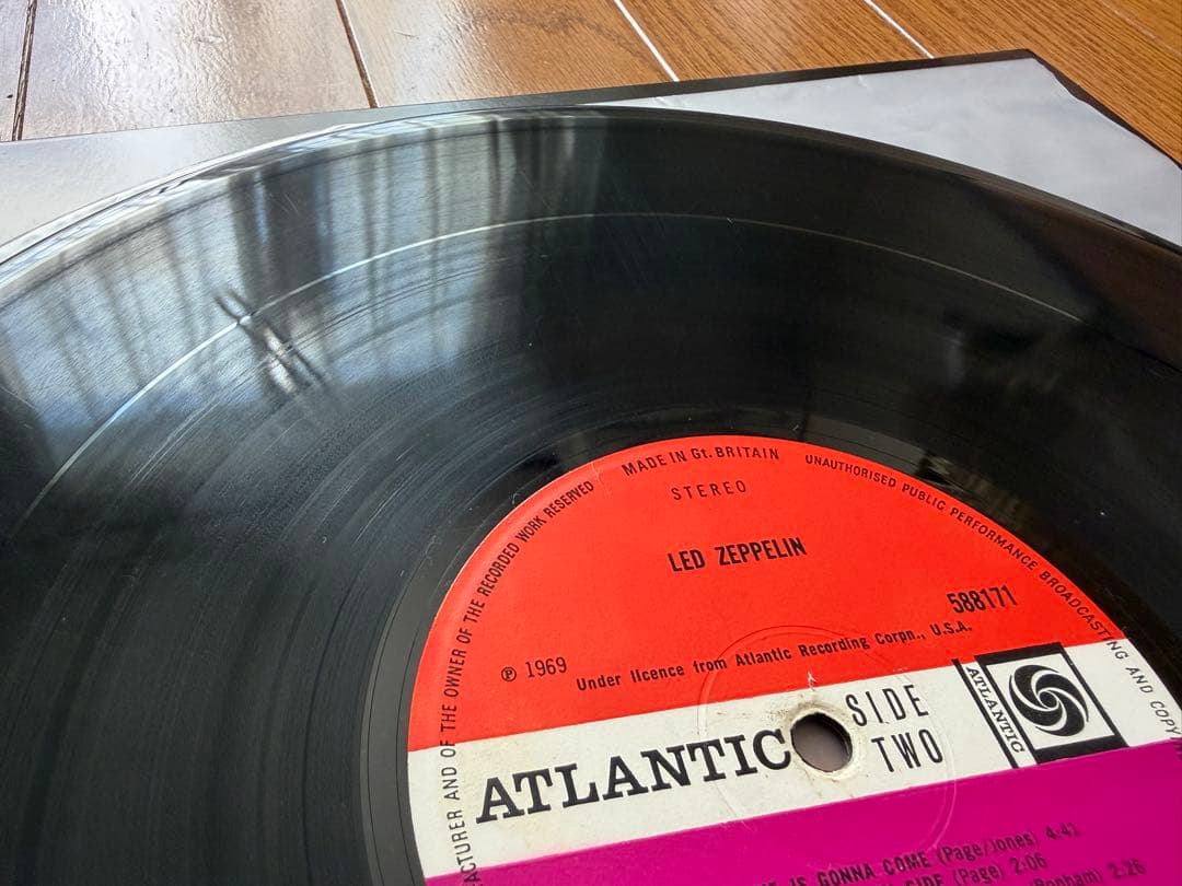 Led Zeppelin 1st UKオリジナル 1/1修正マト