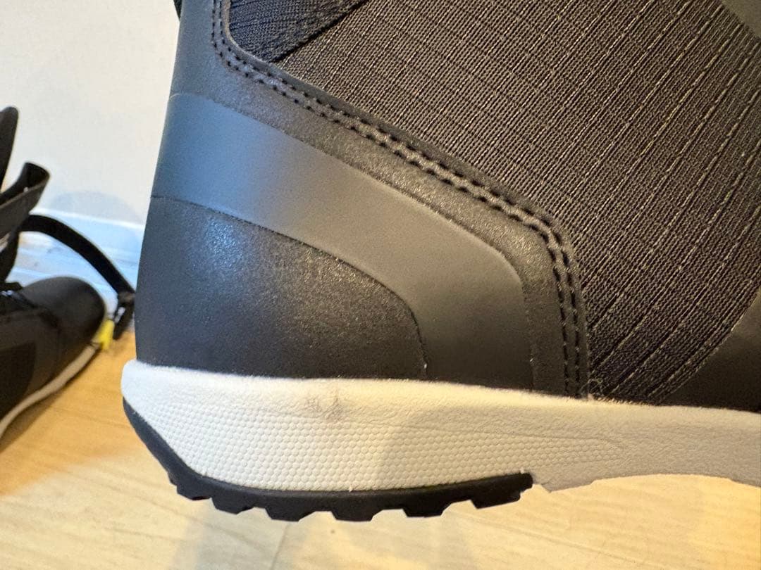 スノーボード FLUX HB-BOA