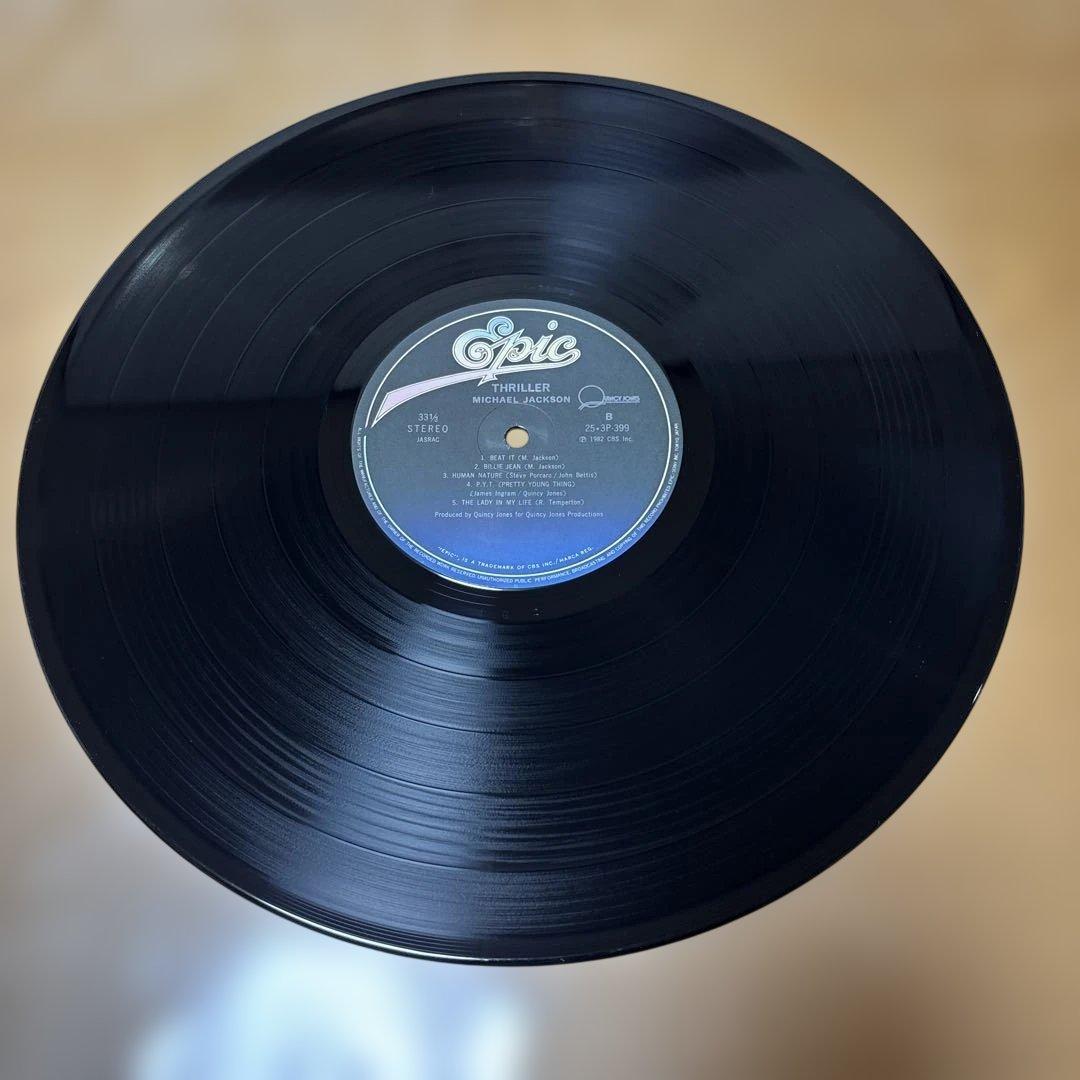 Michael Jackson スリラー レコード