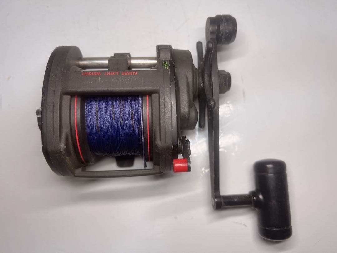 リール RYOBI ADVENTURE CARBON 70 MAGTEC