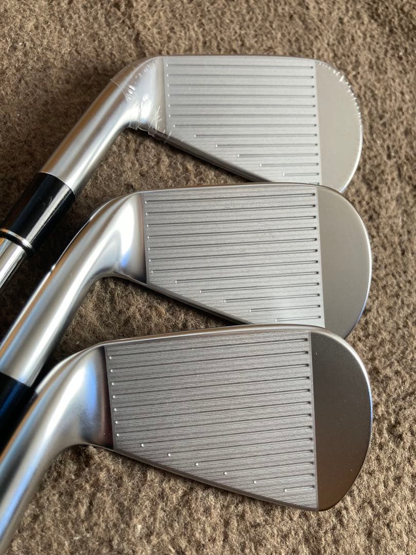 【美品】スリクソンZXi7アイアン5I〜PW DG S200