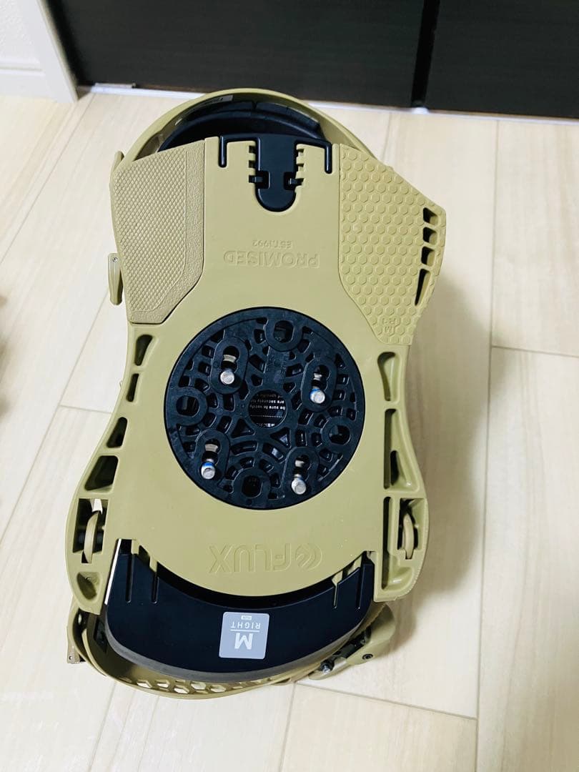 【極美品】FLUX SR 24-25 Mサイズ