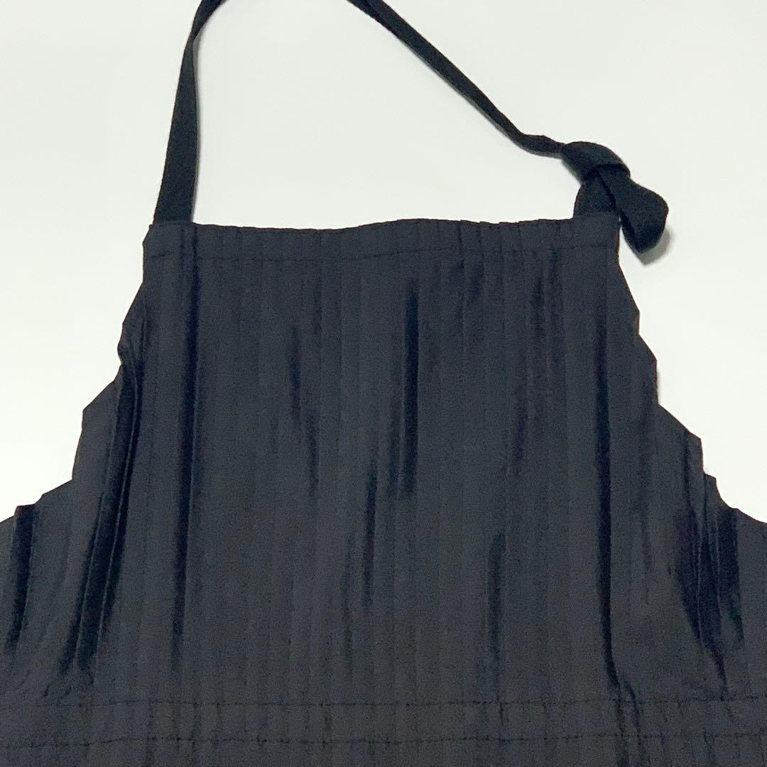 イッセイミヤケ デザインスタジオ プリーツロングエプロン ブラック