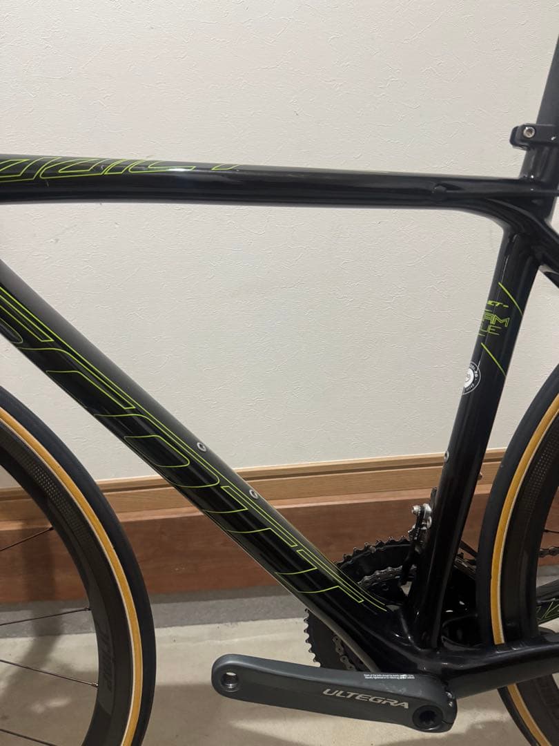 自転車本体 SCOTT ADDICT TEAM ISSUE