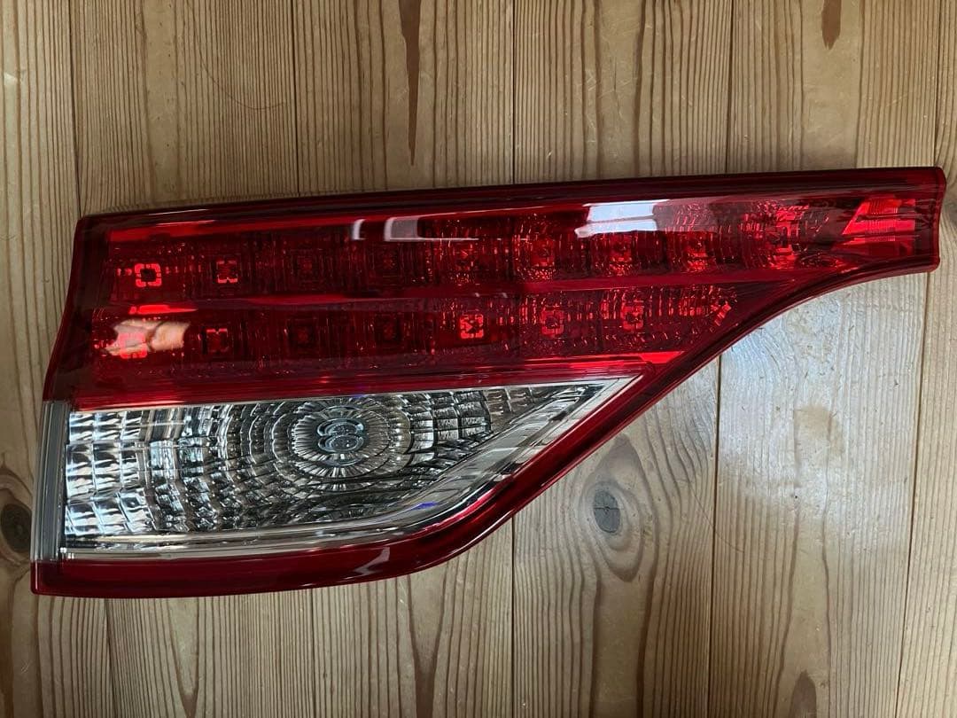 ⭐️新品未使用⭐️TOYOTA エスティマ 純正　ACR50Wテールランプ5点セット