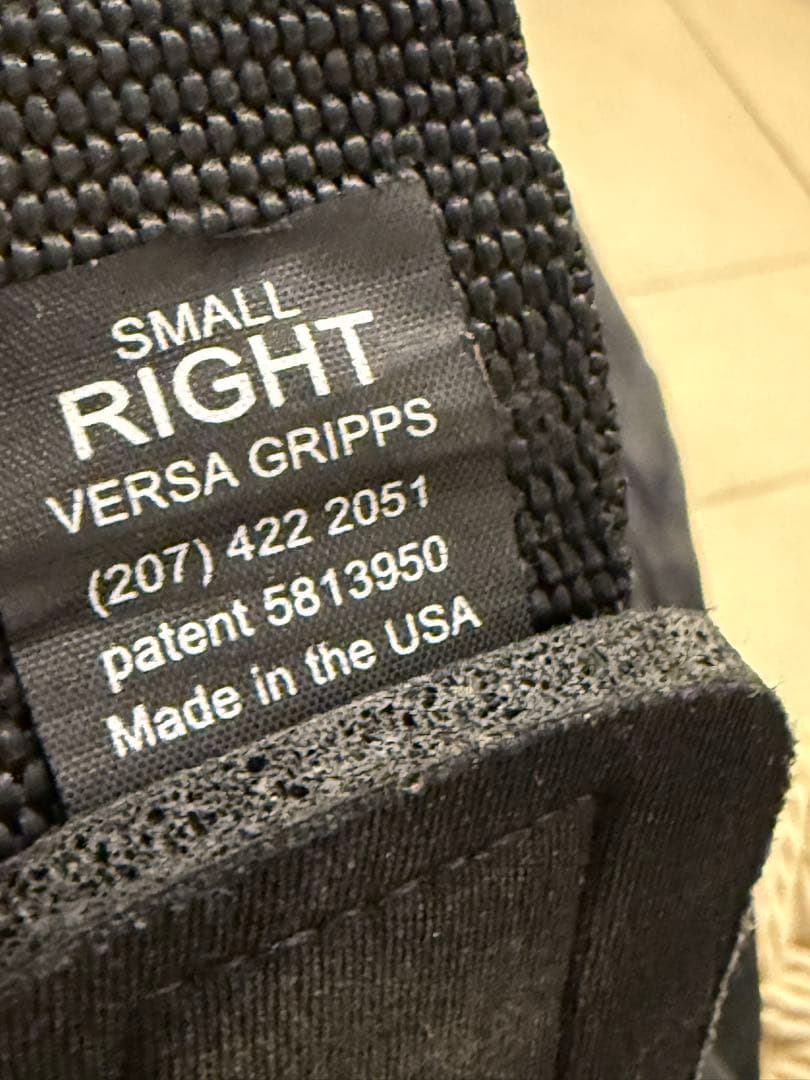 GOLD’S GYM × VERSA GRIPPS パワーグリップ