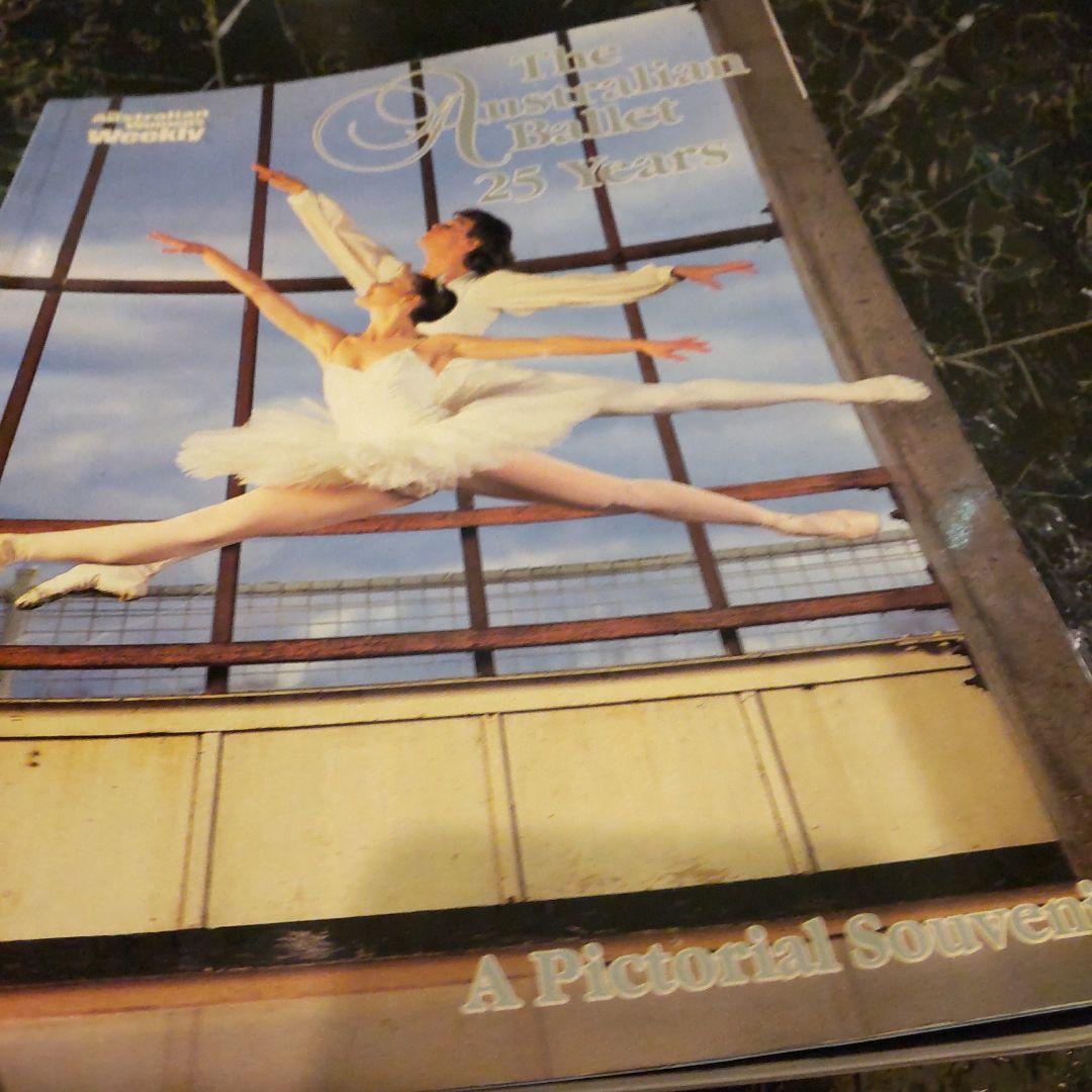 The Australian Ballet 25 Years 洋書 バレエ 海外