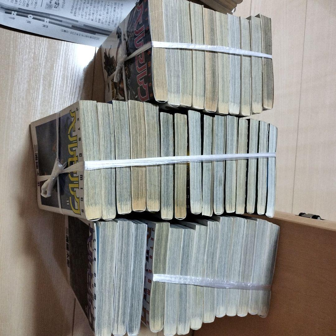 漫画ベルセルク１〜４０巻（３６巻なし）