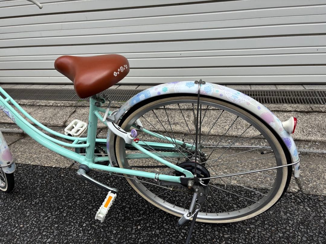 【東京都文京区近辺　受け渡し希望】ブリヂストン　リコリーナ　24インチ