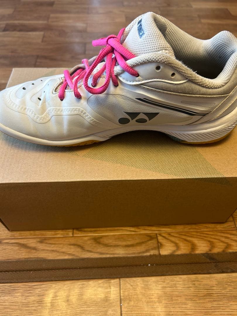 YONEX パワークッション65z スリム　25.5