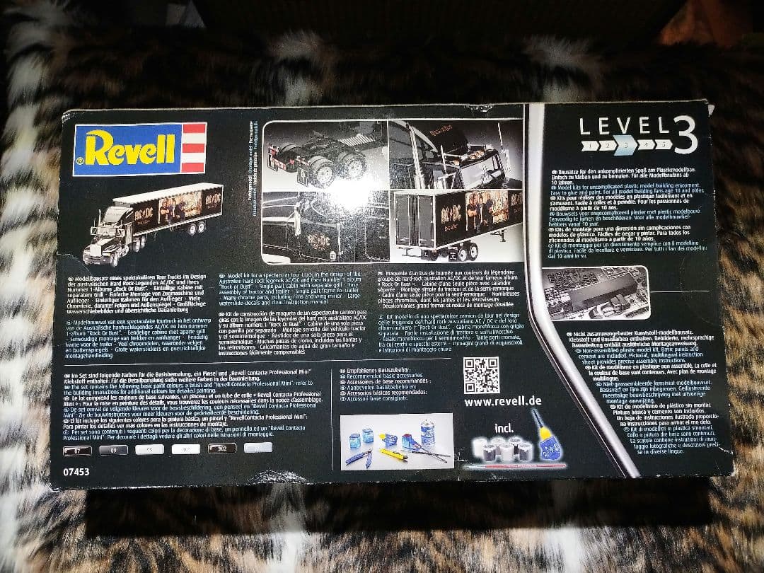 AC/DC 希少品プラモデル！！Tour Truck　未使用！箱凹み特価！！