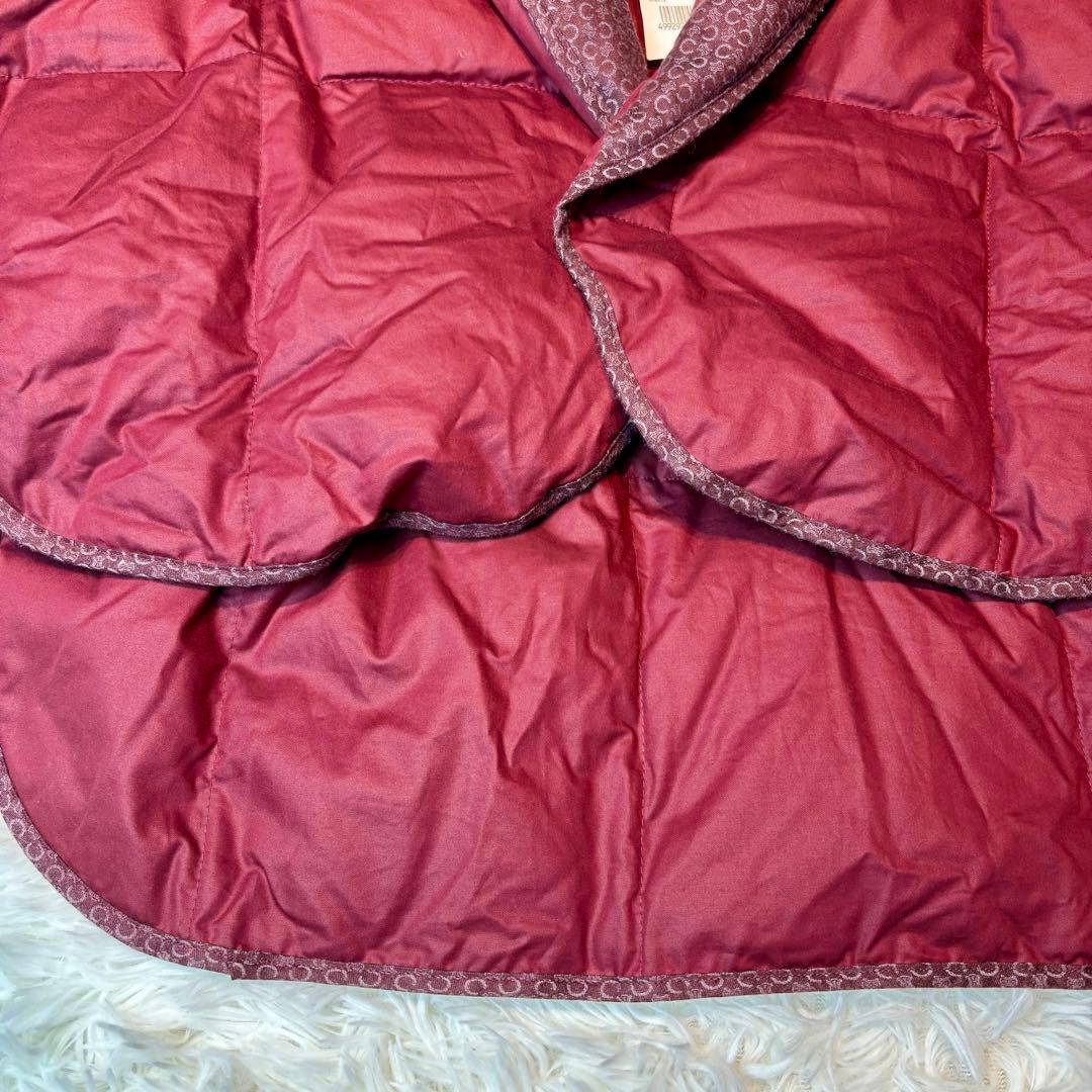 セリーヌ　新品未使用タグ付き　ポンチョ　マカダム柄　モノグラム　ダウン　高級