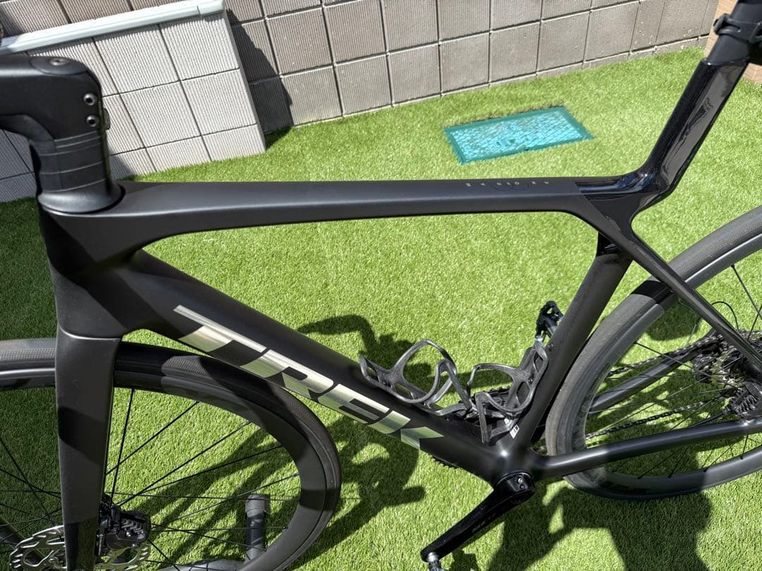 トレック マドン SL6 Gen8 Mサイズ　マットブラック