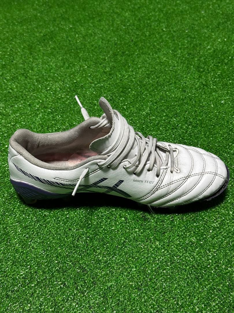 ASICS DS LIGHT X-FLY 5 サッカースパイク 白紫