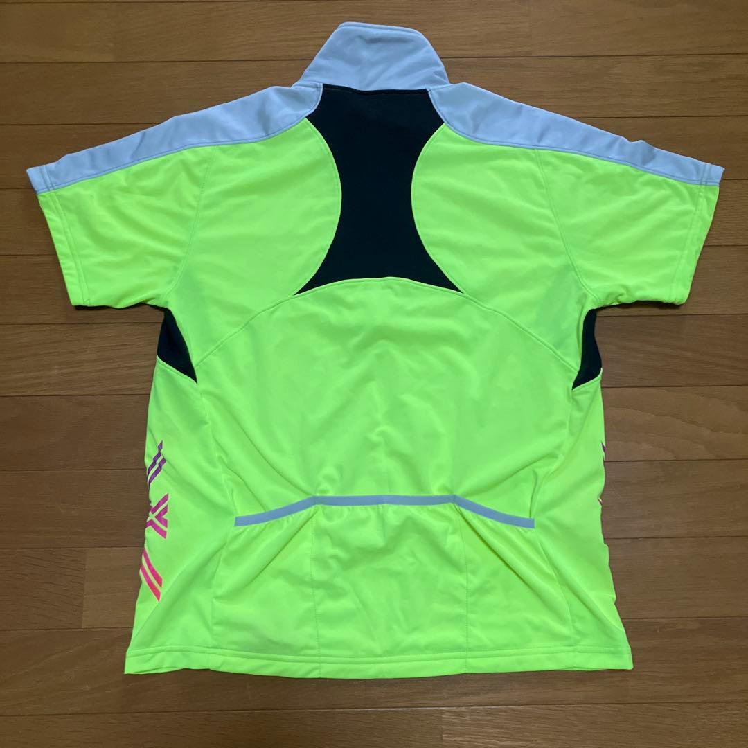 asics 蛍光イエロー 半袖シャツとショートパンツバック４点セット