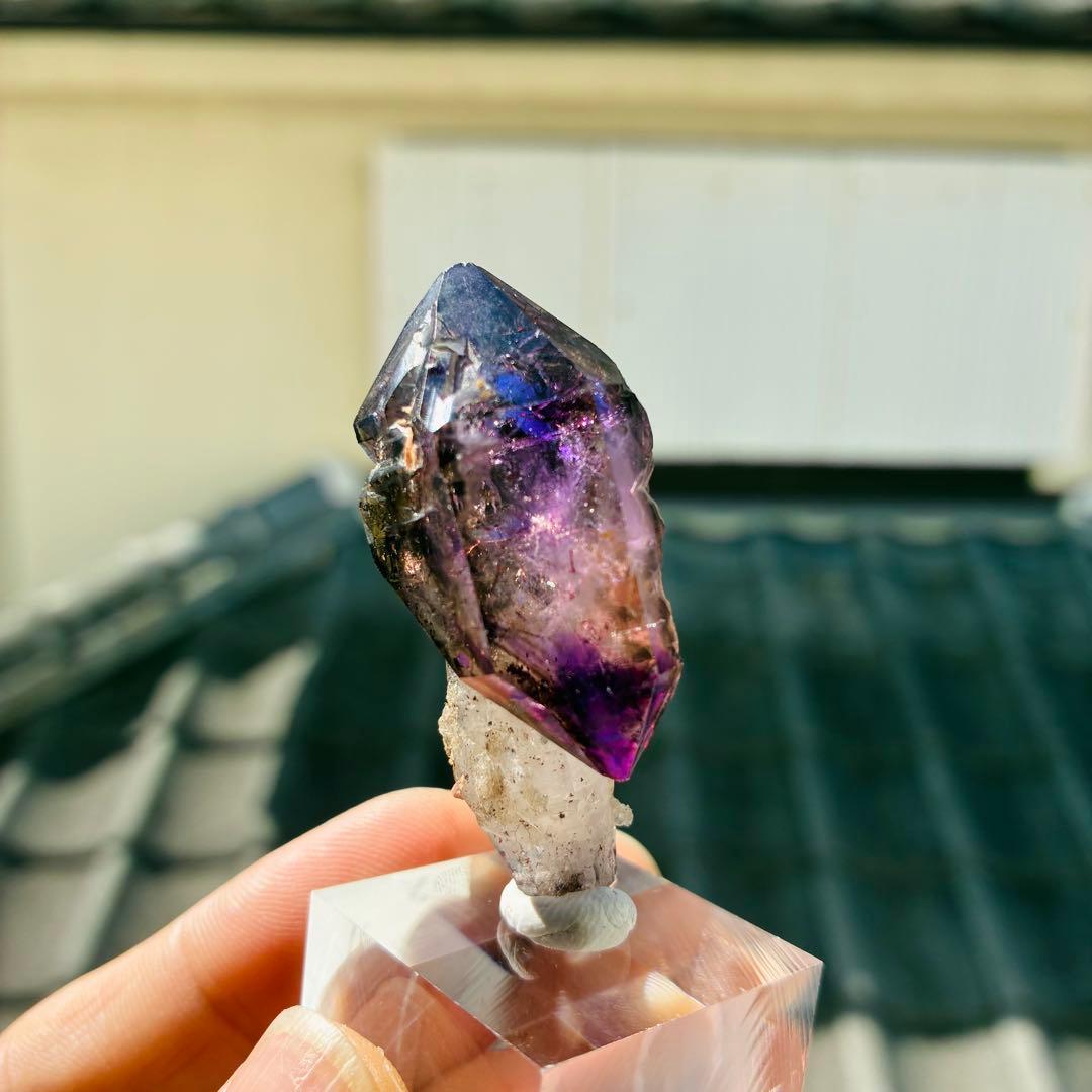 スーパーセブン セプター水晶 赤系インクルージョン 高透明 ポイント 原石