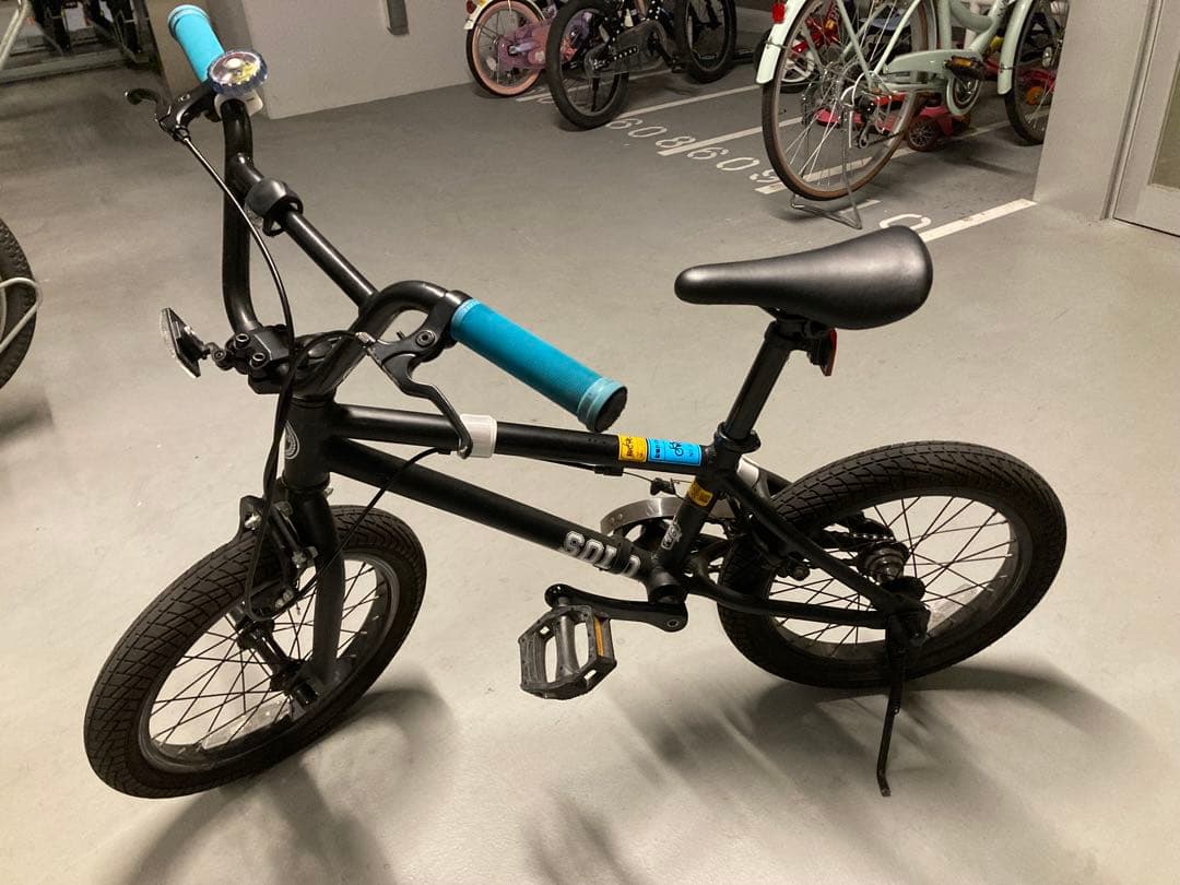 ダーカスワンSolo ブラック 16インチ