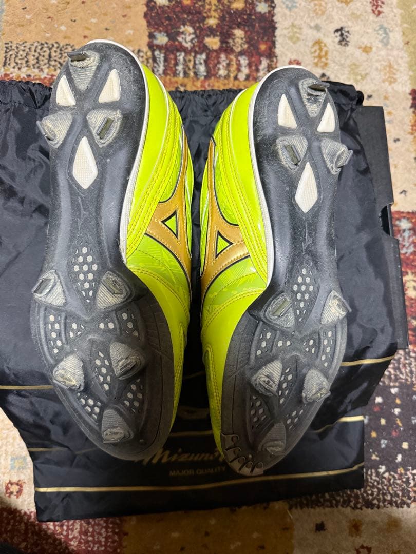 Mizuno Pro 蛍光イエロースパイク　オールスターモデル
