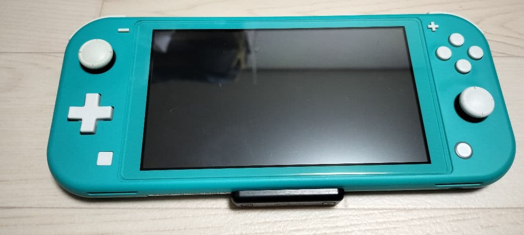 スイッチライト４点セット　本体/カバー/スタンド充電器/ワイヤレス発信機