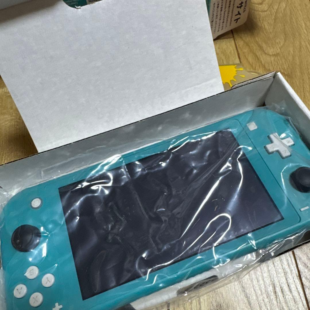 ニンテンドー　Switch light おまけ付き