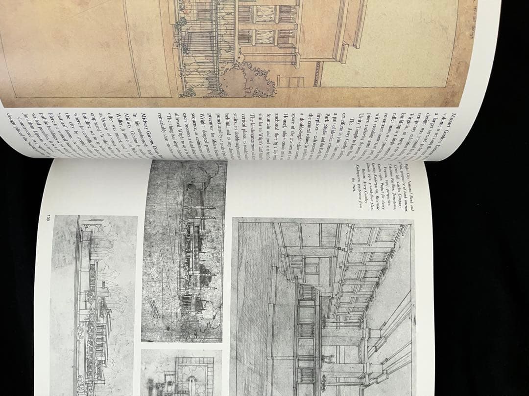 洋書　フランクロイドライト　建築作品集