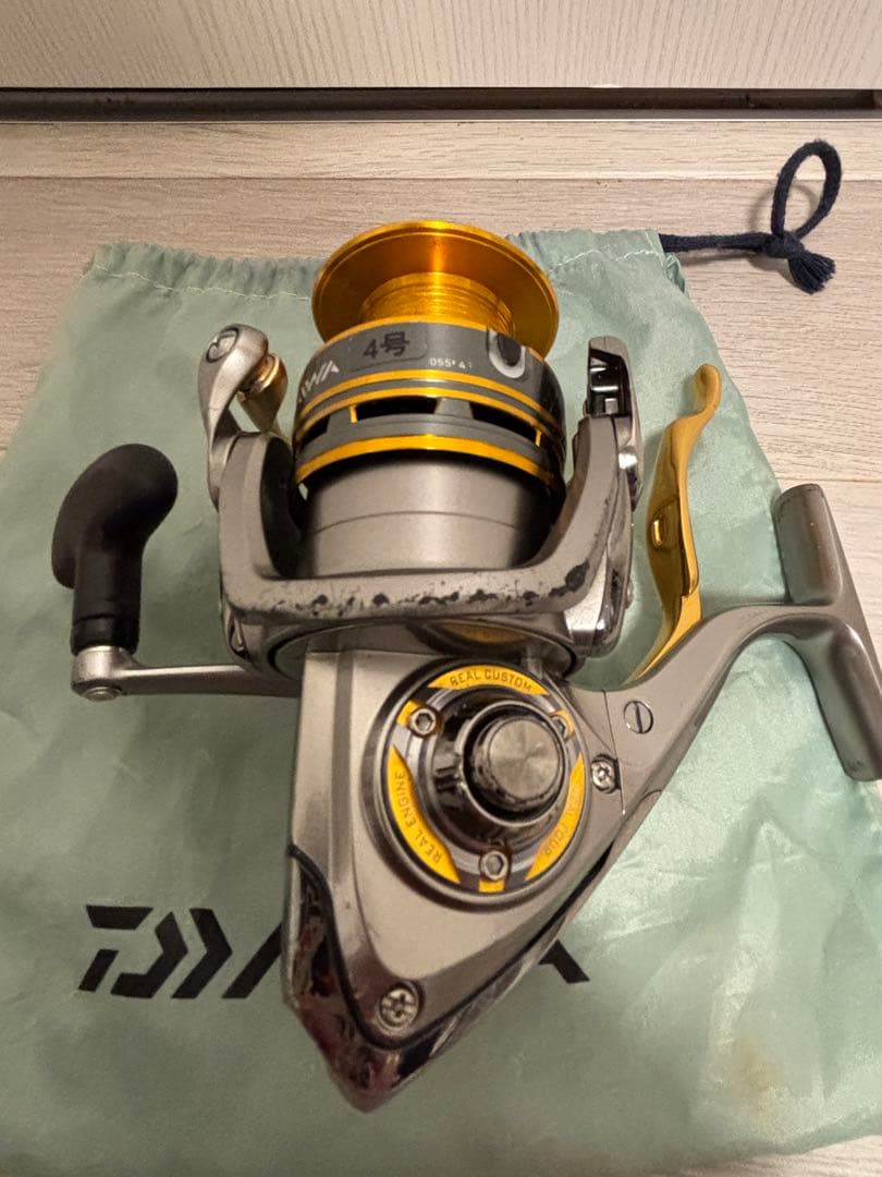 ダイワ プレイソ3000HLBD リール【ライン付き】