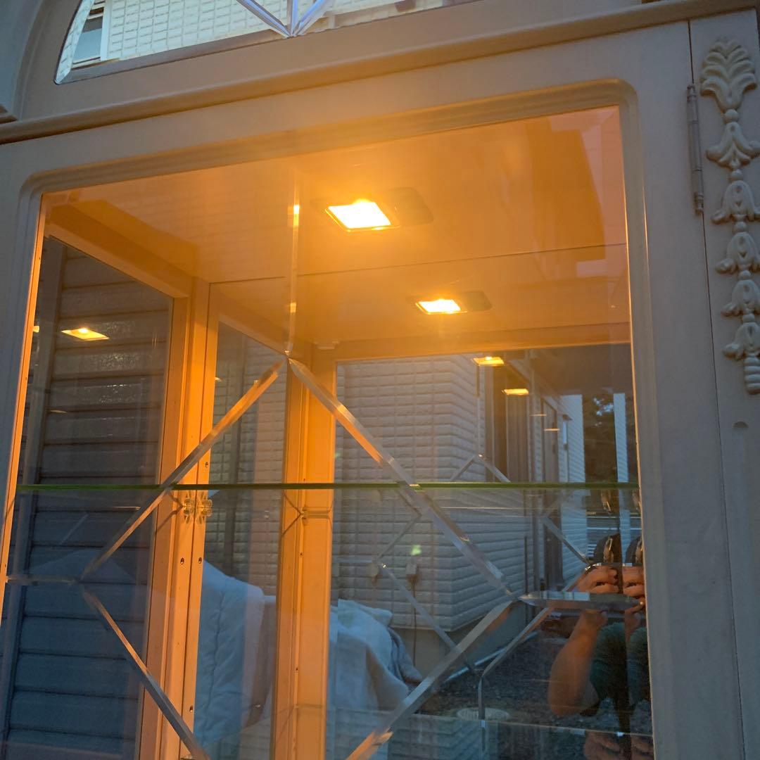 リンホーリン キュリオケース 飾り棚　照明付き