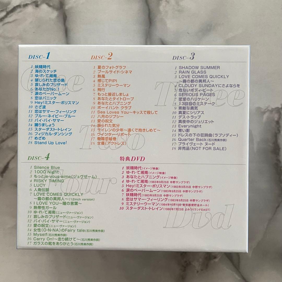 石川秀美BOX COMPLETE SINGLE COLLECTION