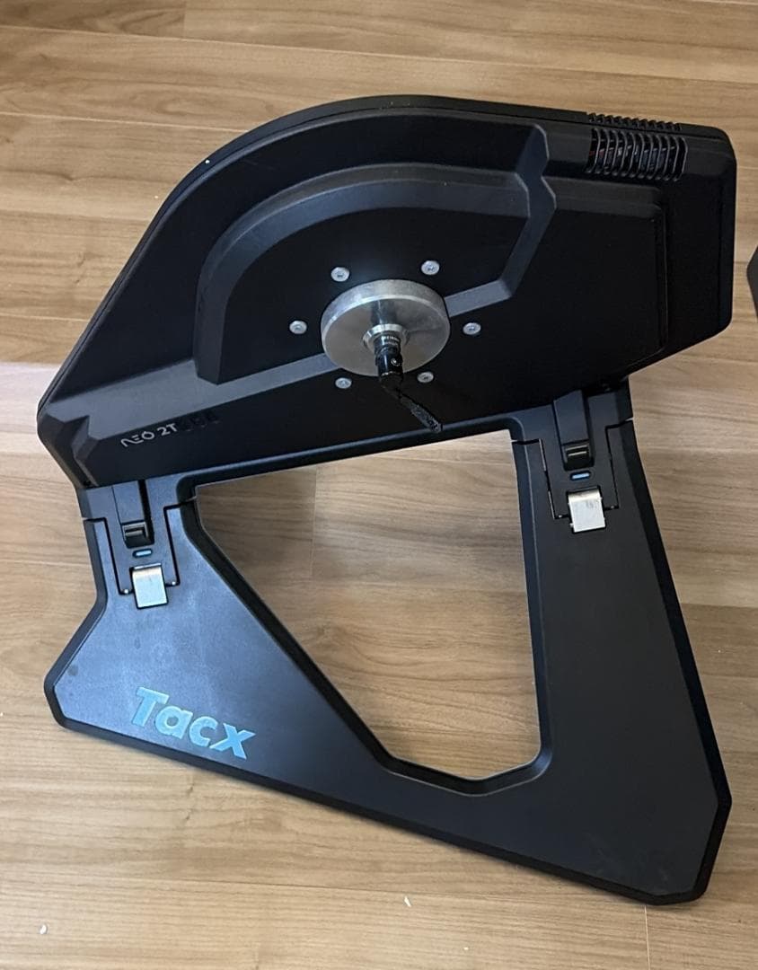 Tacx NEO 2T Smart サイクルトレーナー ダイレクトドライブ式