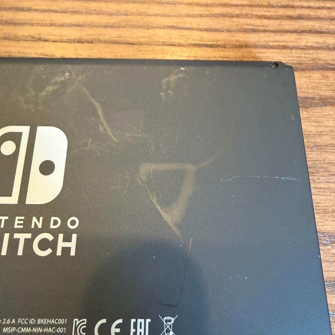 あ*ん様 任天堂 Switch 本体のみ