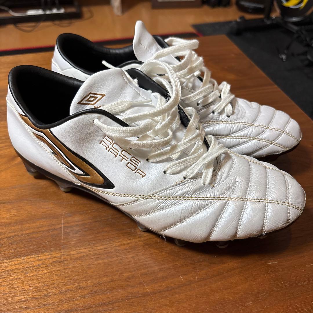 umbro アクセレイタープロ　サッカーシューズ
