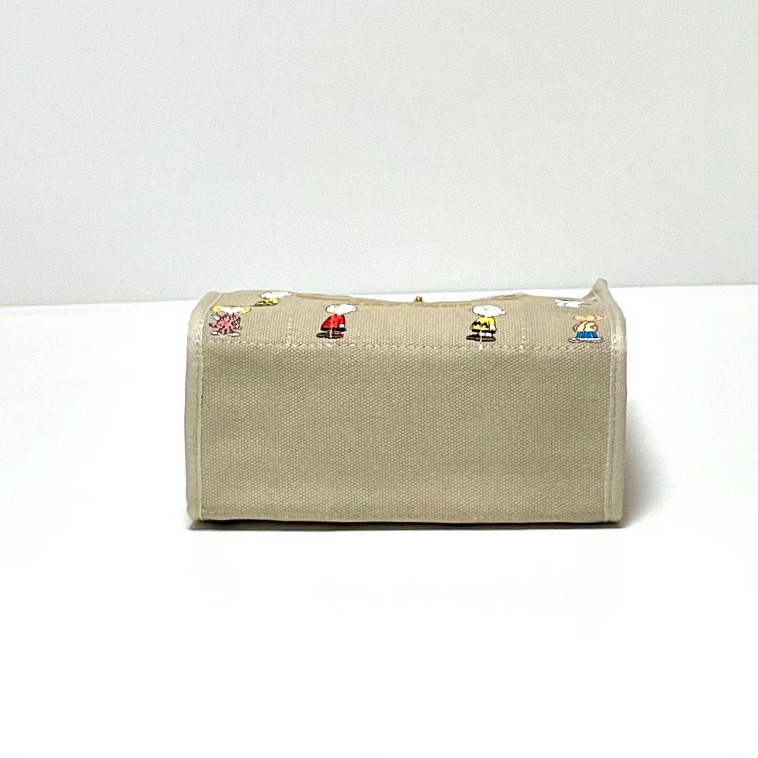 COACH コーチ カーゴトート26 スヌーピー　CBH43 ベージュ