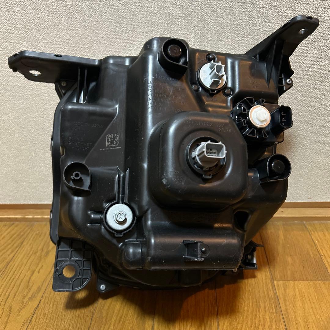 ホンダ Nワゴン N-WGN JH3 JH4 純正LED右 ヘッドライト