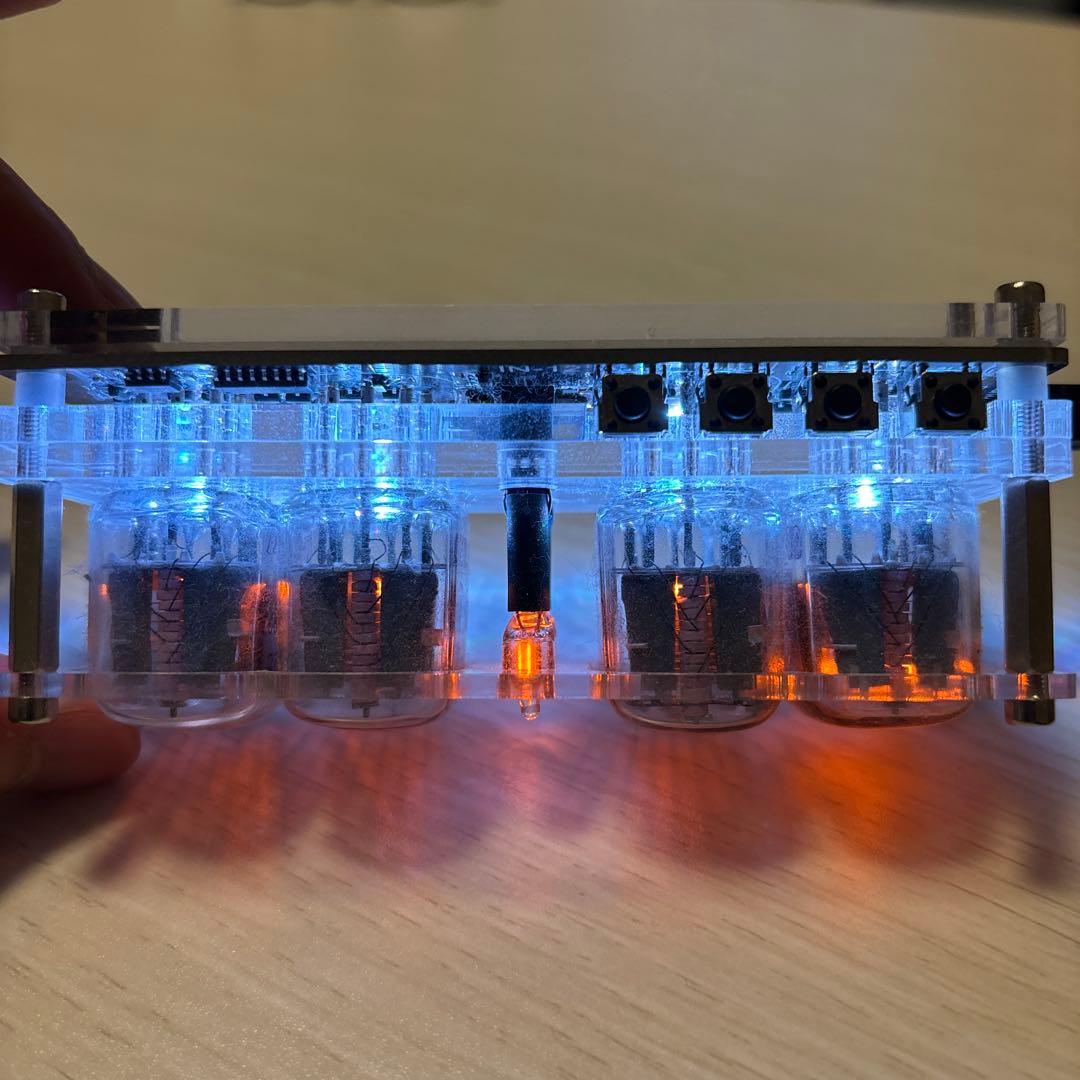 ニキシー管時計(本物のニキシー管)