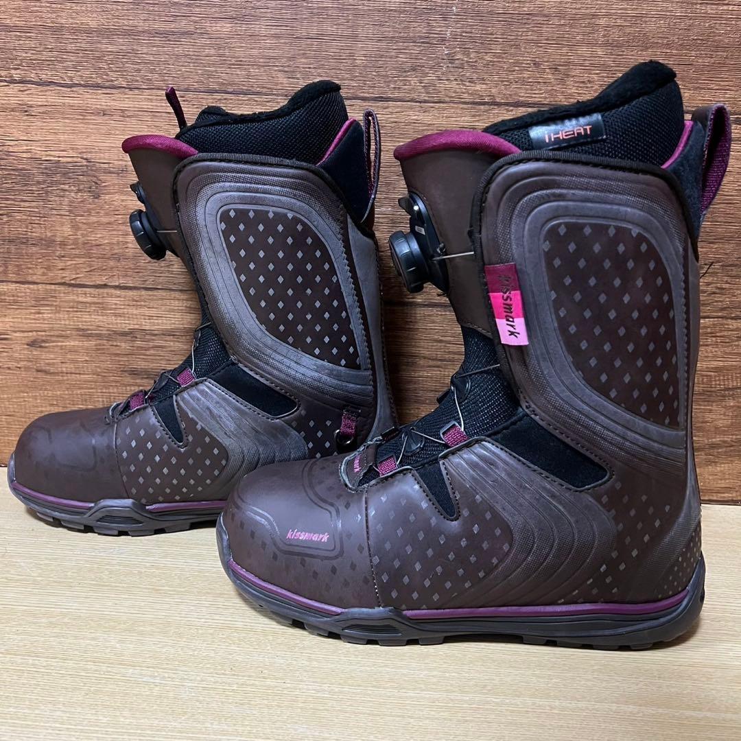 SWIVELスウィベル　レディーススノーボード3点セット　143cm かわいい