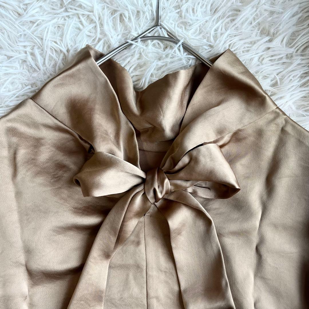 イエナ IENA サテンボウブラウス 長袖 ボウタイ プルオーバー キャメル