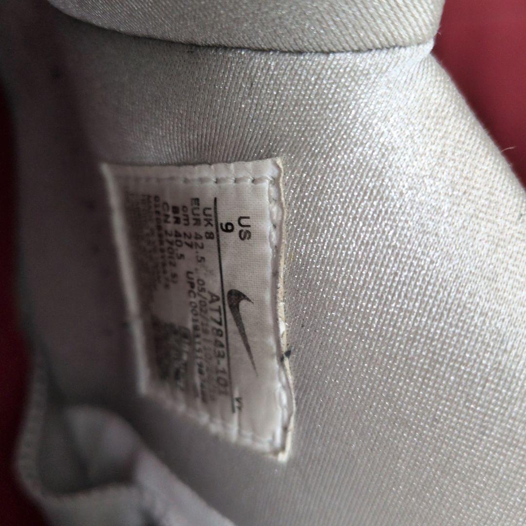 Nike ショックスBB4バスケットボールシューズ ホワイト/レッド