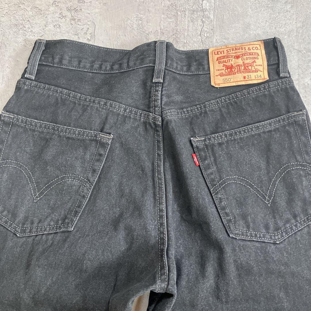 リーバイス　ブラックデニム　550 リラックスフィット　黒　31×34
