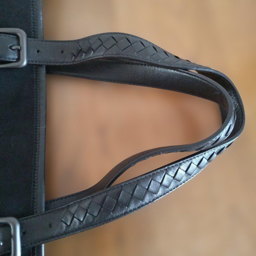 BOTTEGA　BENETA 黒のキャンバスレザートートバッグ