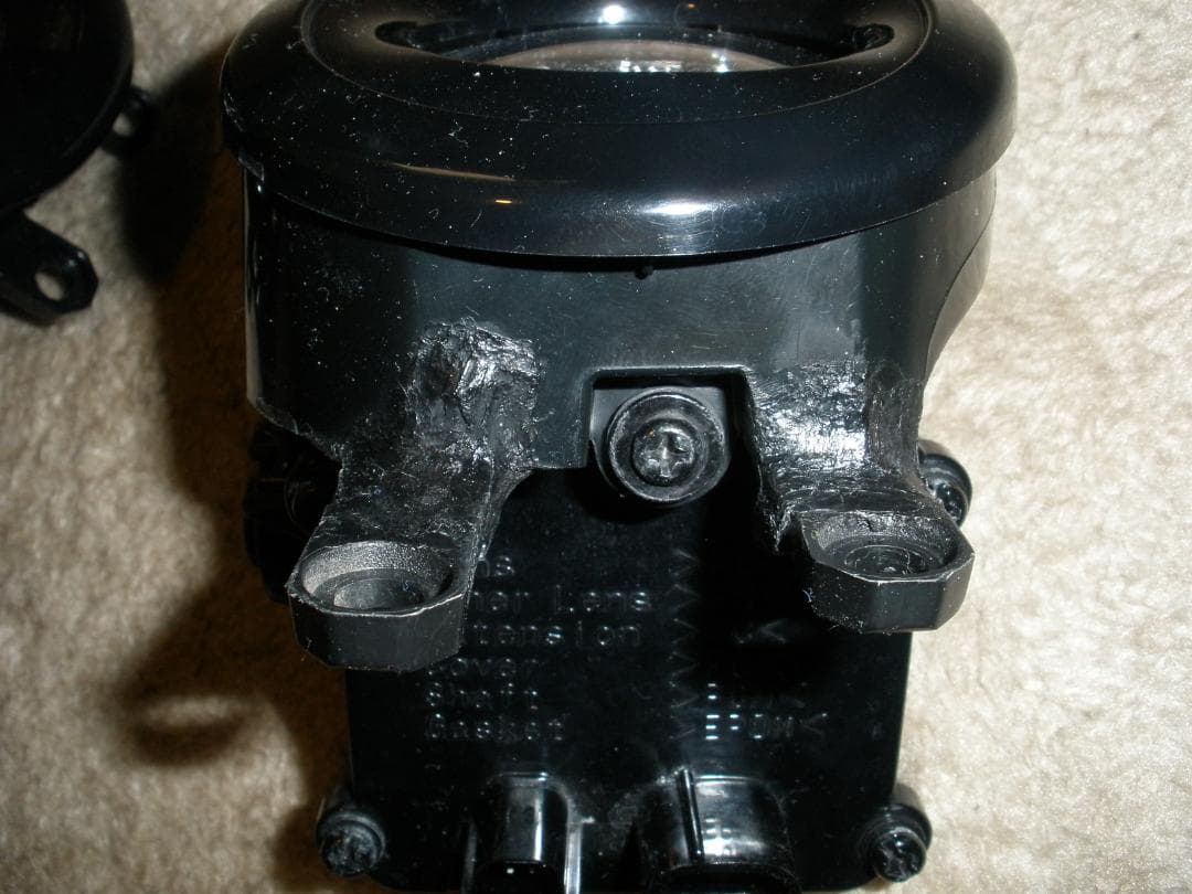 トヨタ純正　バイカラーフォグランプ　少々難あり品　アルファード　ヴォクシー　ノア