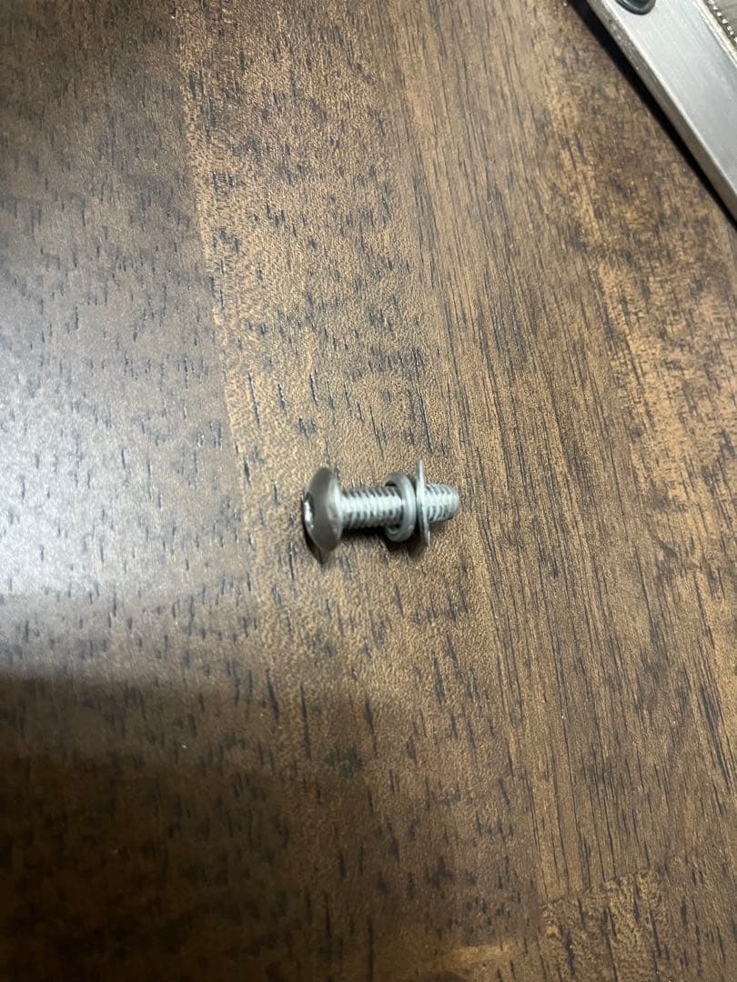 カナデモノ　KANADEMONO THE CAFE TABLE 3pin