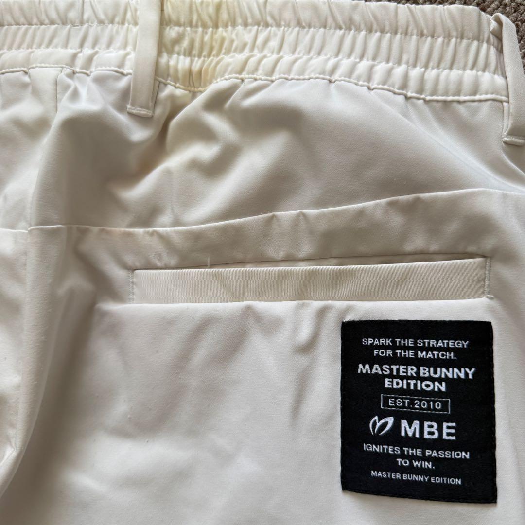 現行モデル　マスターバニー　ジョガーパンツ　白　黒　M〜L相当　ドライ素材　4